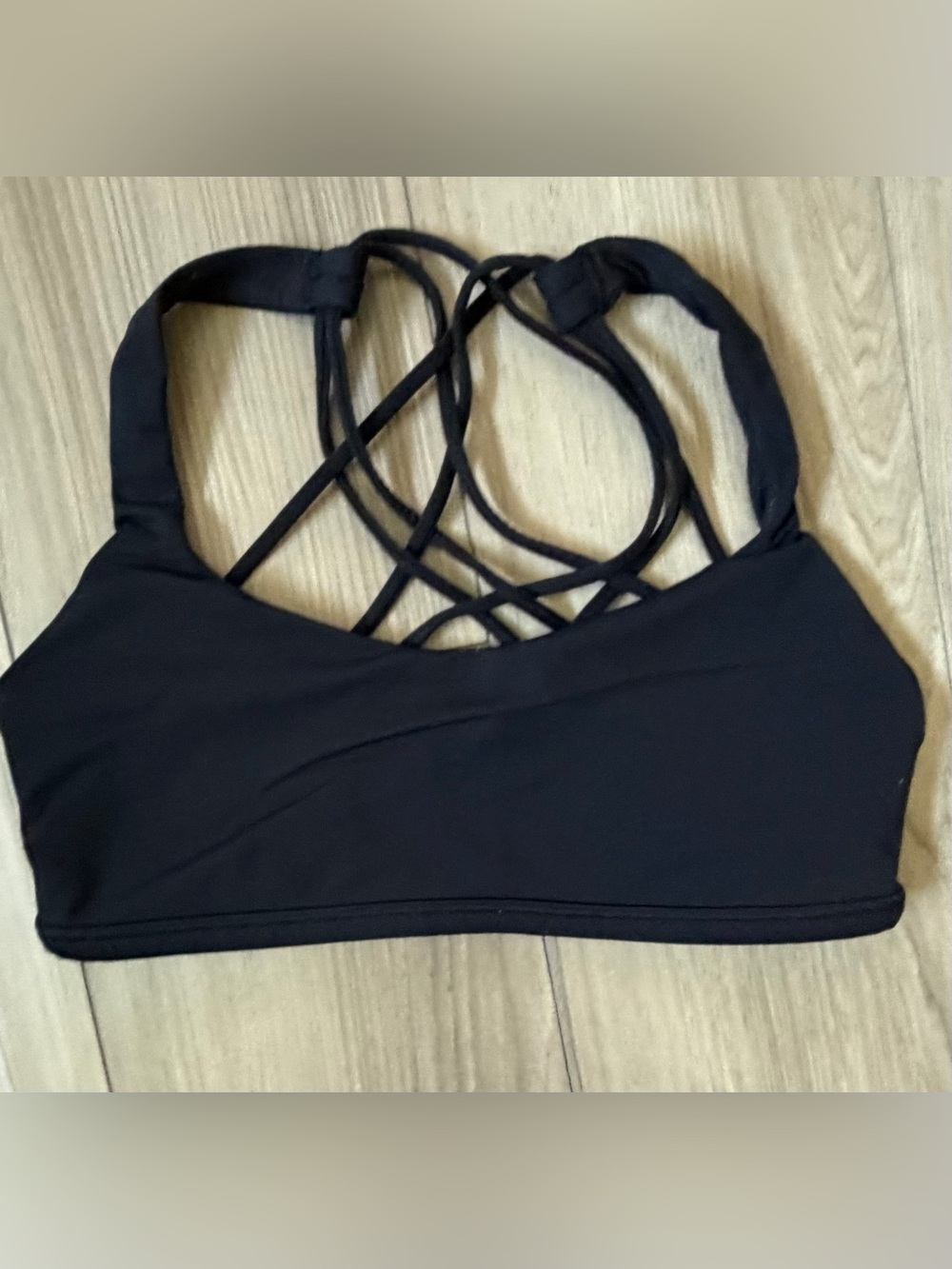 Lululemon Free To Be Bra 4 Black Sweat Wicking Criss Cross Strap Square Dot